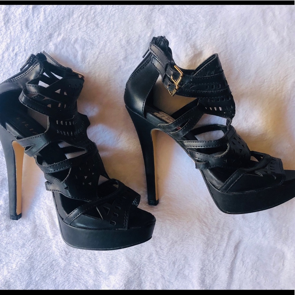Black heels
